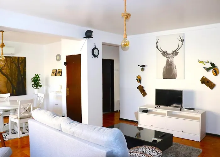Atlantida - And By The Appartement