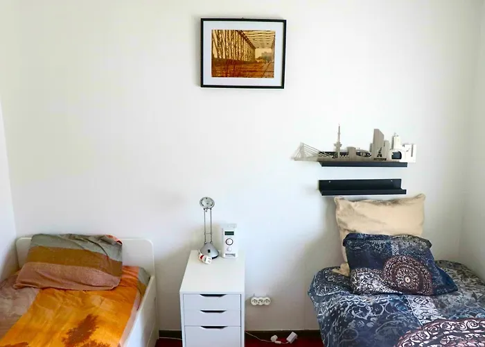 Atlantida - And By The Appartement *